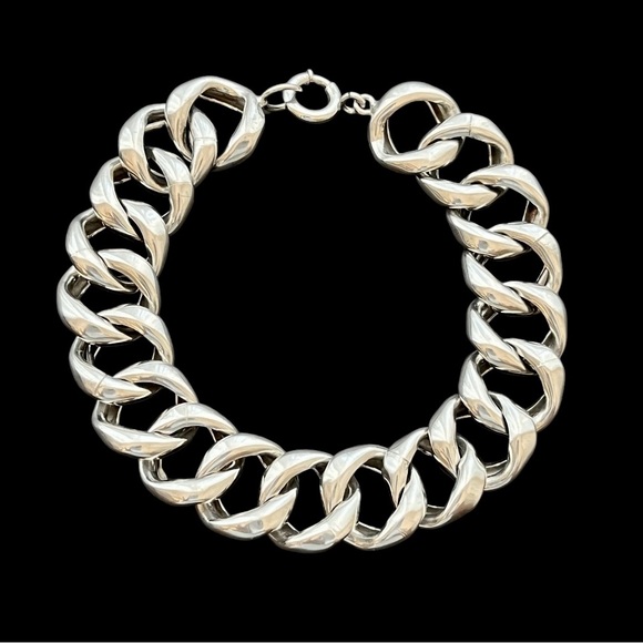 Estate Jewelry - Vintage sterling silver wide Cuban link chain bracelet